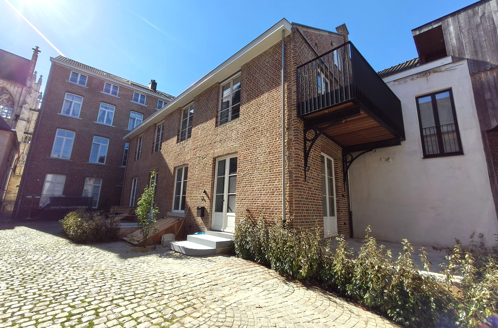 NIEUW APPARTEMENT MET TERRAS 