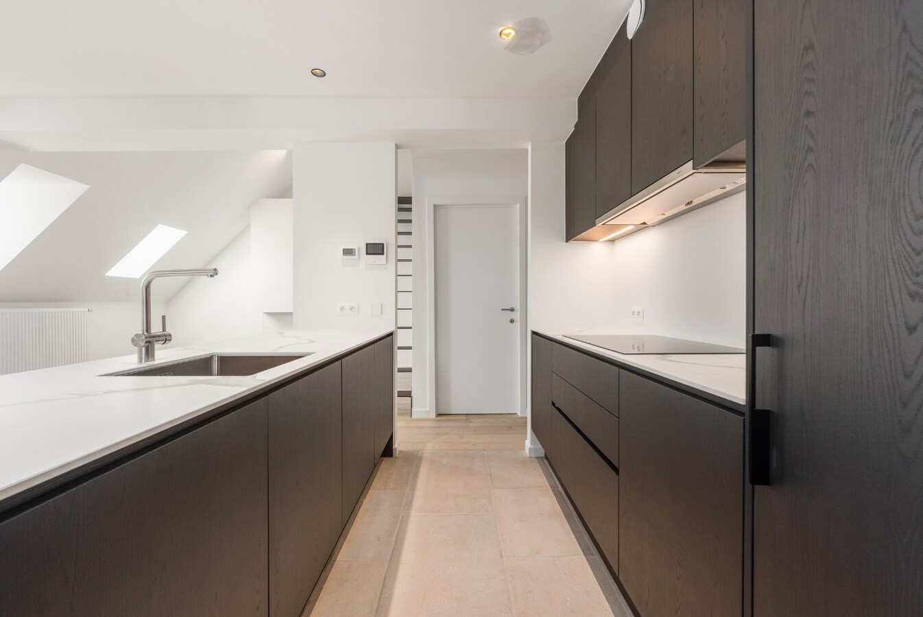 Luxueuze totaalrenovatie | Instapklaar dak appartement met mezzanine 