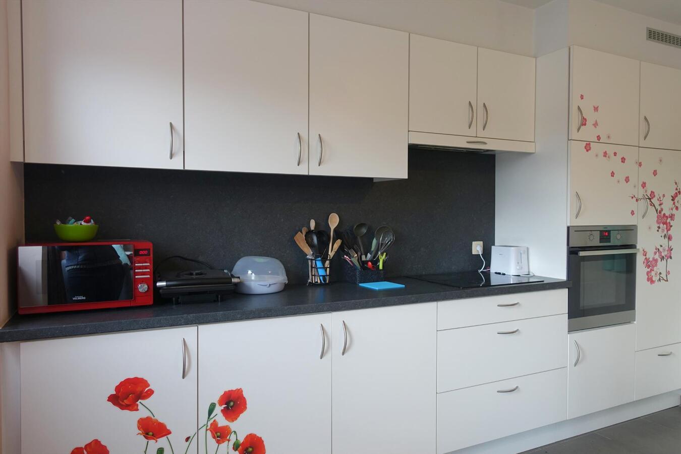 Vernieuwd appartement met 2 slaapkamers 