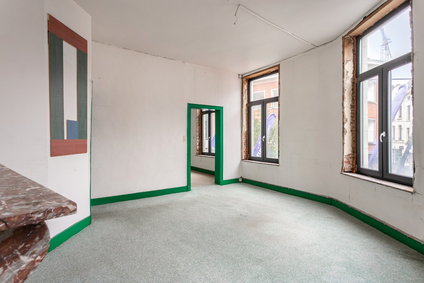 Karaktervol handelshuis op een gunstige ligging in hartje Halle 
