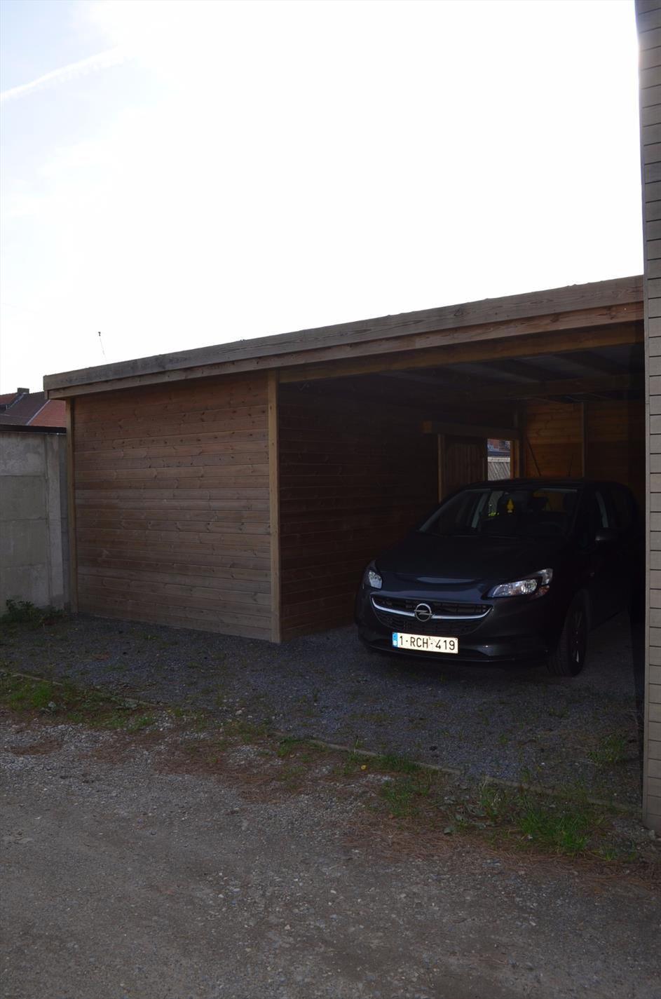 Nieuwbouw woning met 2 slpks, carport en tuin te centrum Maldegem 