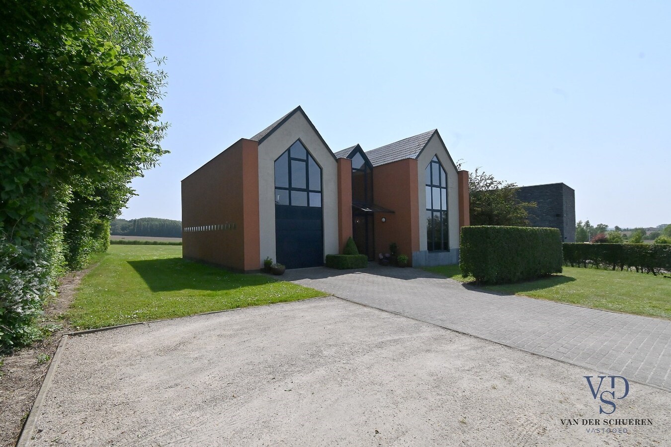 Uitzonderlijke eigendom in uitzonderlijke omgeving. 