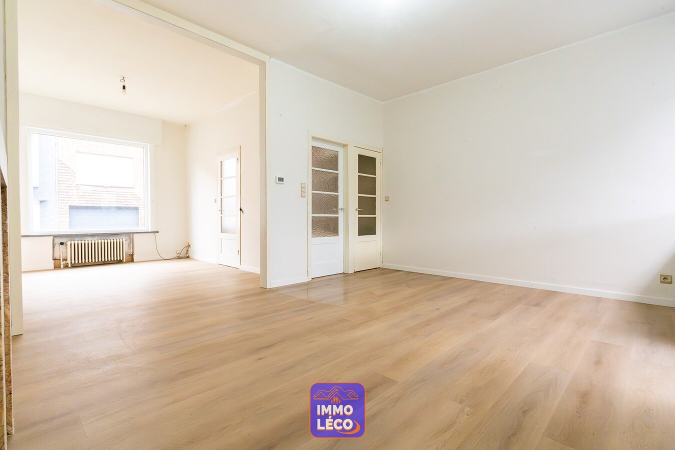 Maison rénovée avec jardin de +/- 320m², dans une rue prisée proche du centre-ville ! 