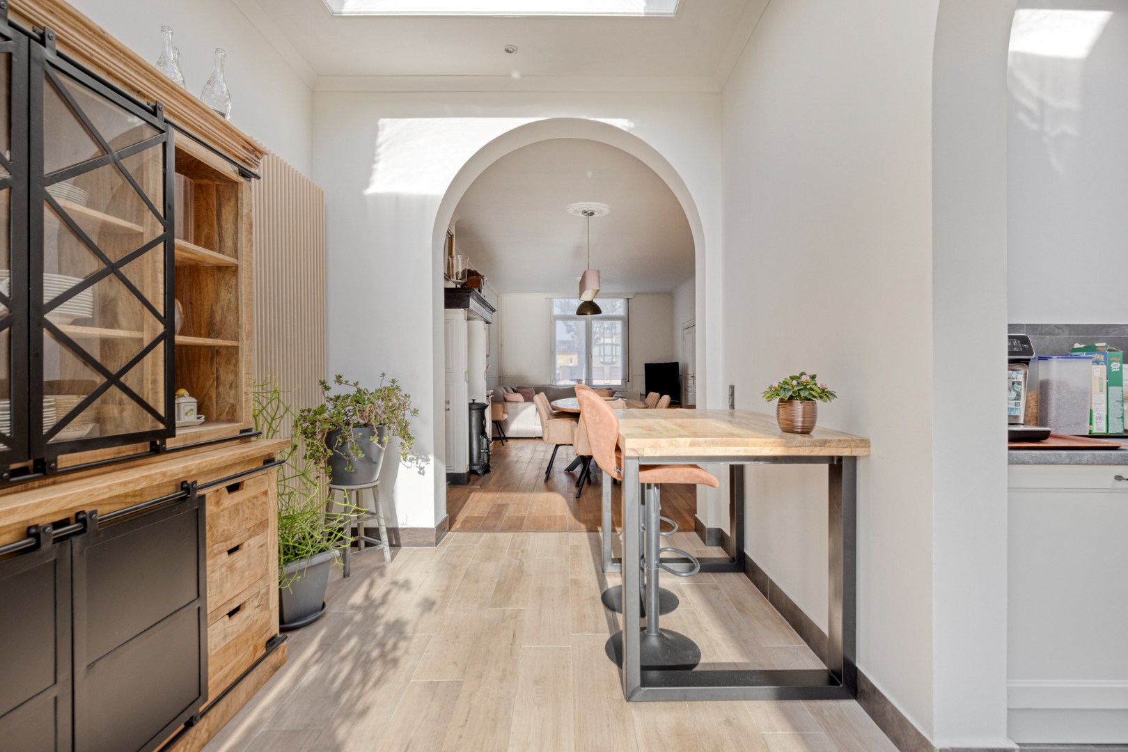 Karaktervolle herenwoning uit 1871 met 4 slaapkamers en prachtige stadstuin 