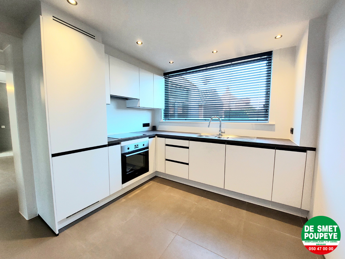 Half open woning (ev met praktijk) 