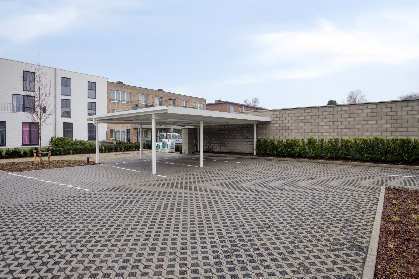 Recent en energiezuinig gelijkvloers appartement met 2 slpk. en tuin in Geel-centrum! 