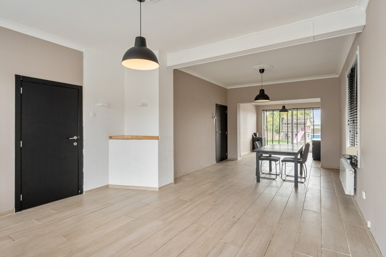 Een vrijstaande gezinswoning met 3 slaapkamers op perceel van 5a33ca 