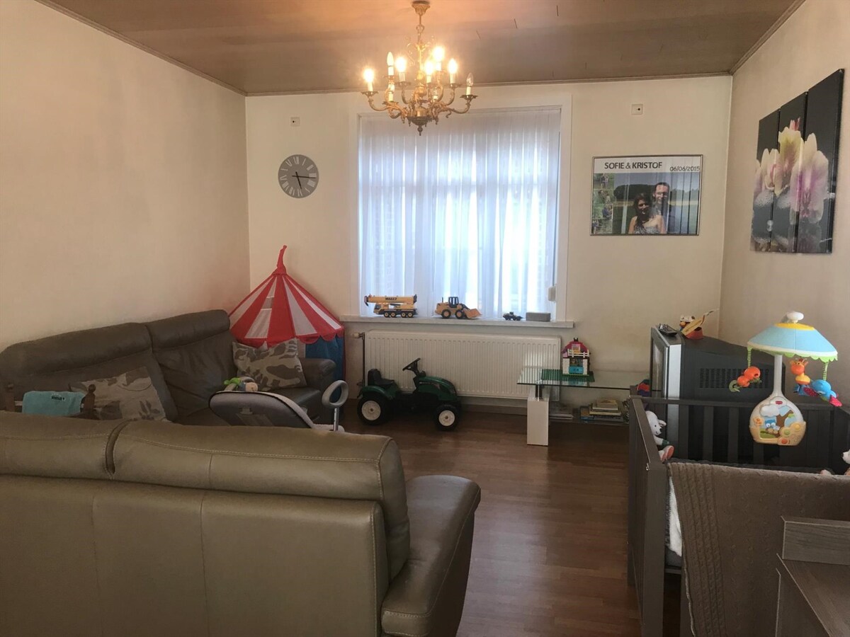 Ruime halfopen woning met 3 slaapkamers 