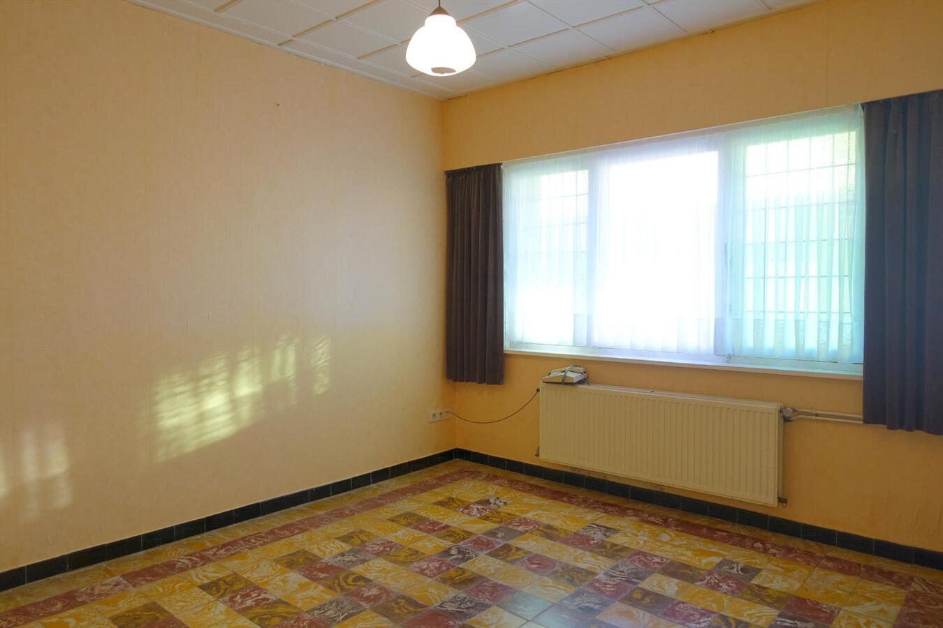 Charmante centrale gelegen alleenstaande woning met 4 slaapkamers 