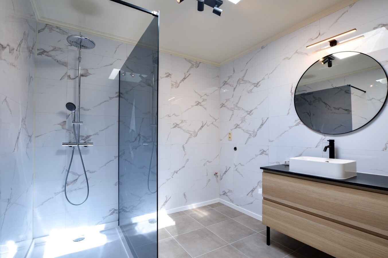 Te huur | Onder reservatie appartement - Jabbeke