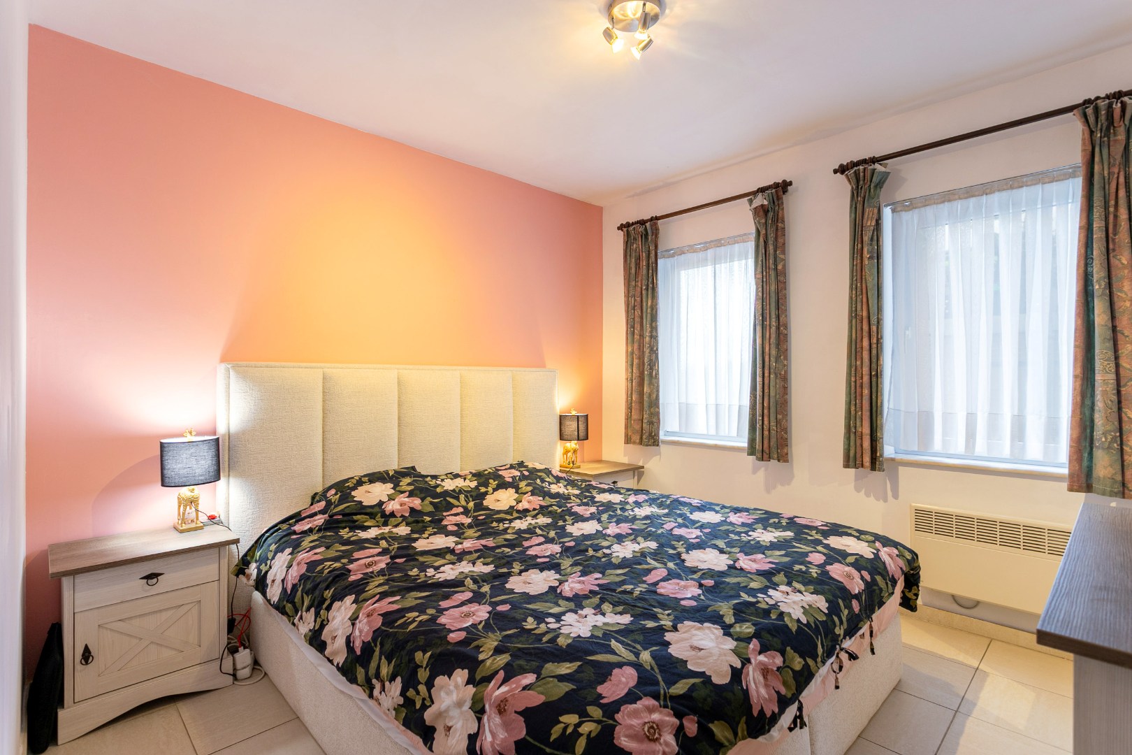 Instapklaar appartement met 2 slpk te Halle 