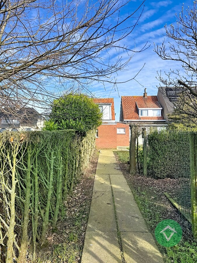 Woning met 3 slaapkamers en garage te Eernegem 