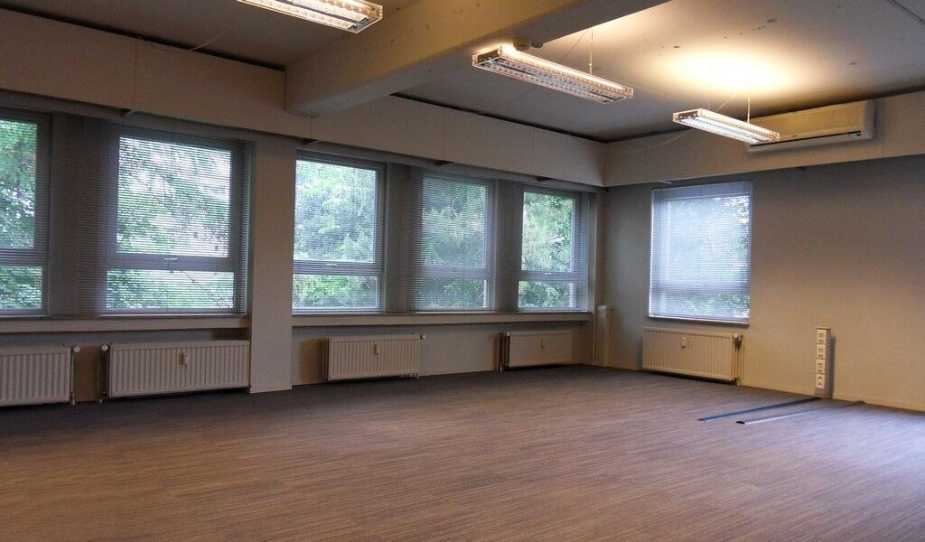 Kantoren te huur op wandelafstand van St-Pietersstation Gent