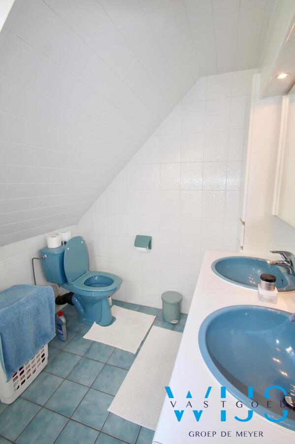 Volwaardig woonhuis met zongerichte tuin op absolute toplocatie in Ertvelde! 