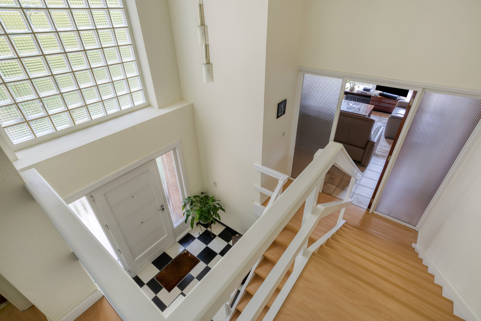 WONING met 3 slaapkamers en garage op 1.465 m² – 1640 SINT-GENESIUS-RODE 