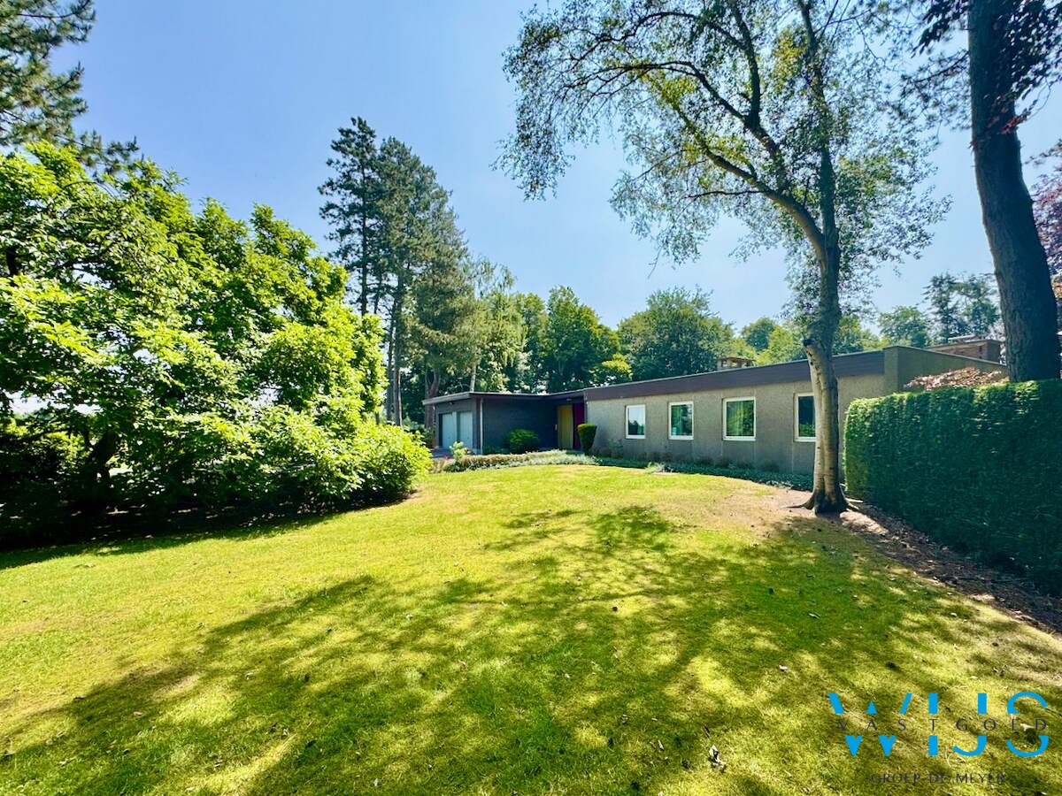 Unieke eigendom op 10.130m² te Assenede/Oosteeklo ! 