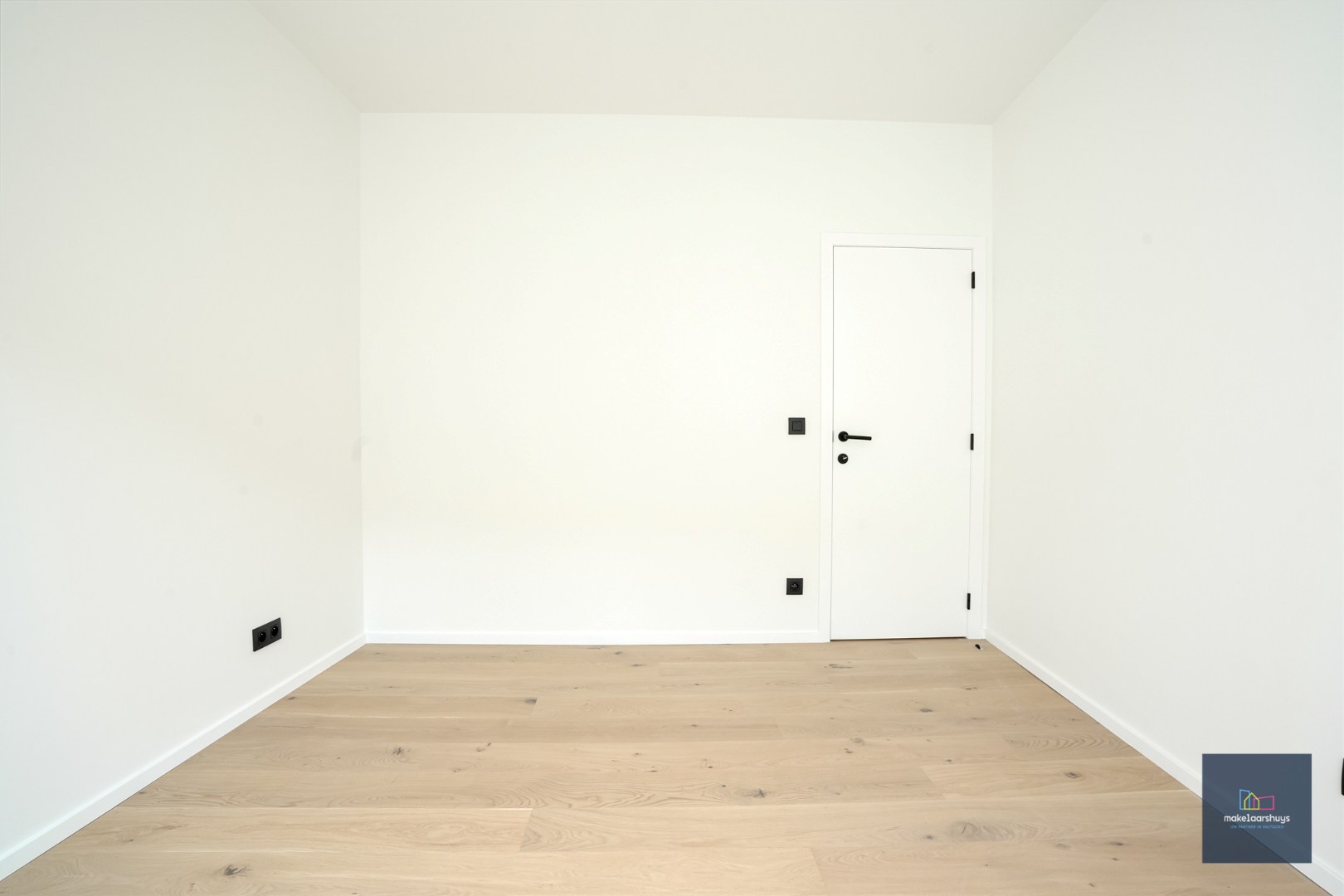 Stijlvol gerenoveerd 2 slaapkamerappartement 