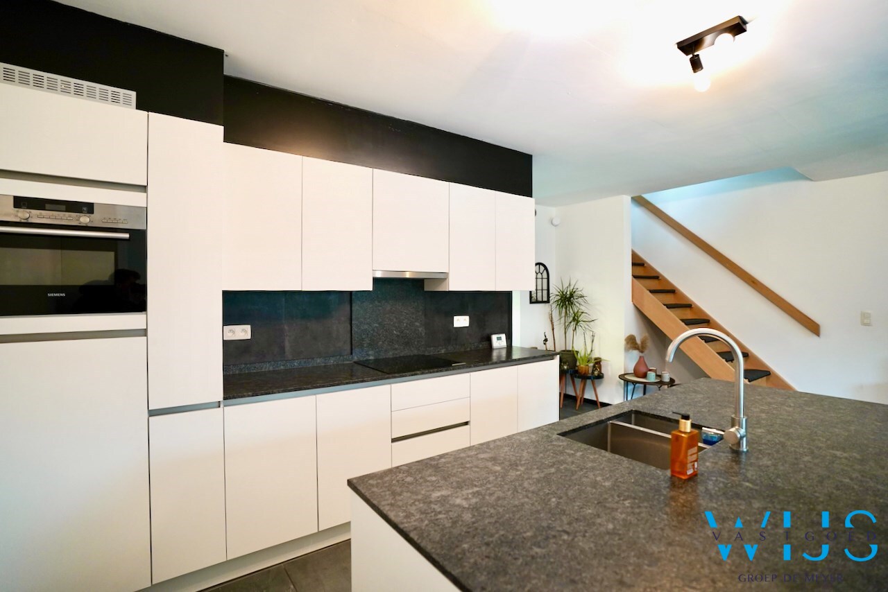 Instapklaar &amp; energiezuinig woonhuis te Zelzate ! 