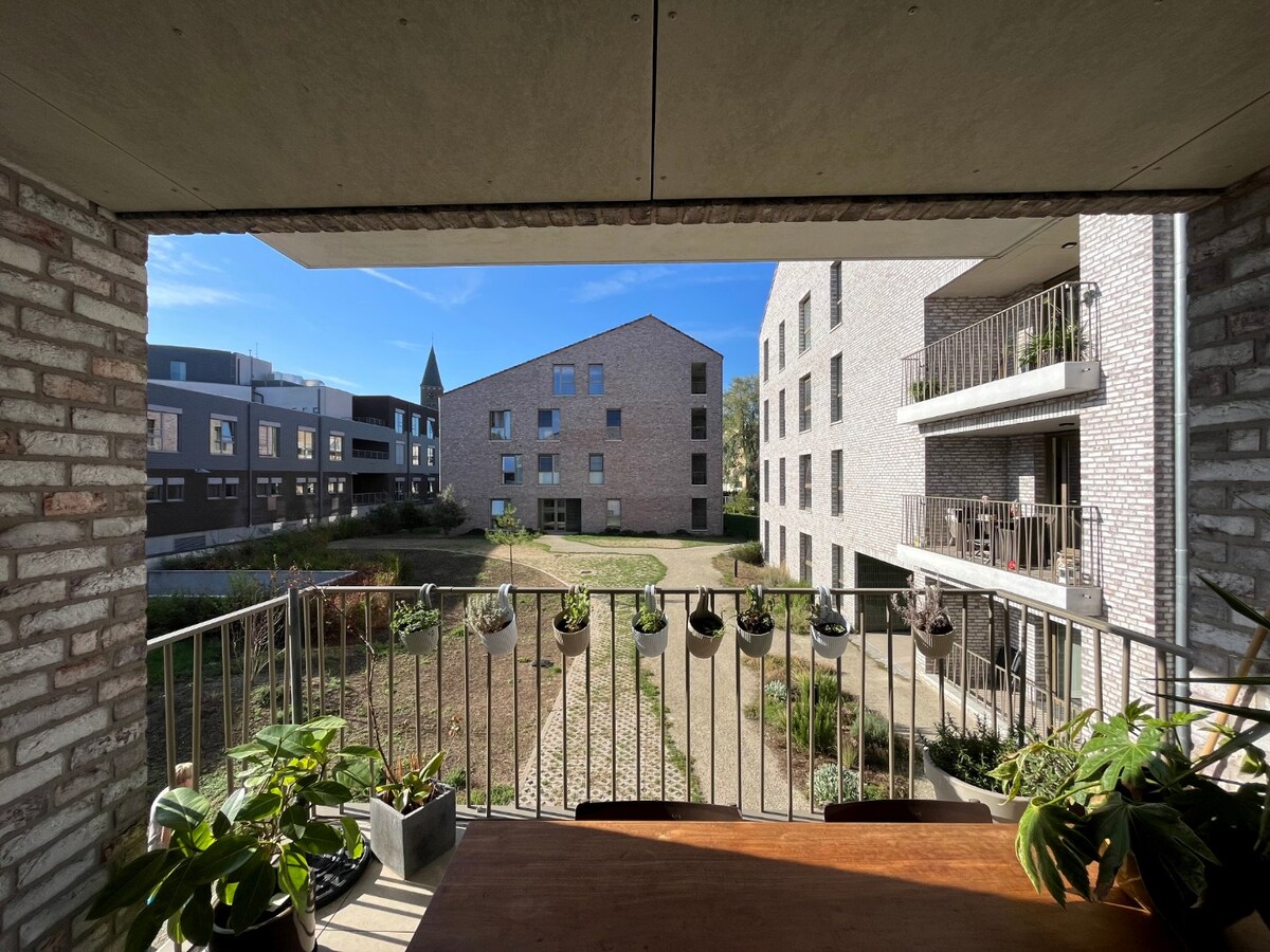 Energiezuinig en lichtrijk wonen - zuidgericht terras. 