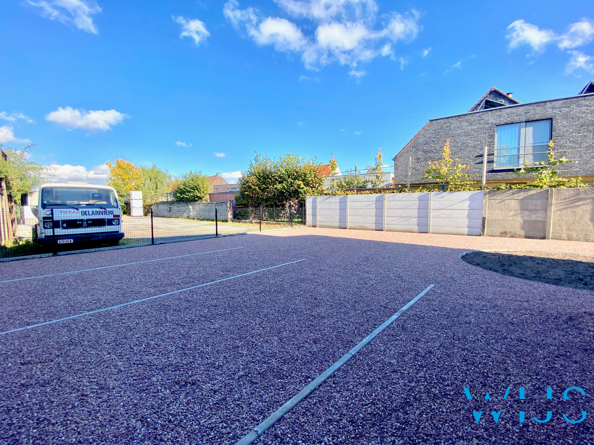 PRACHTIG gelijkvoersappartement te KLUIZEN ! 