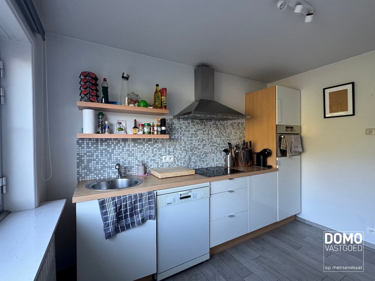 MOOI RUIM APPARTEMENT IN KURINGEN 