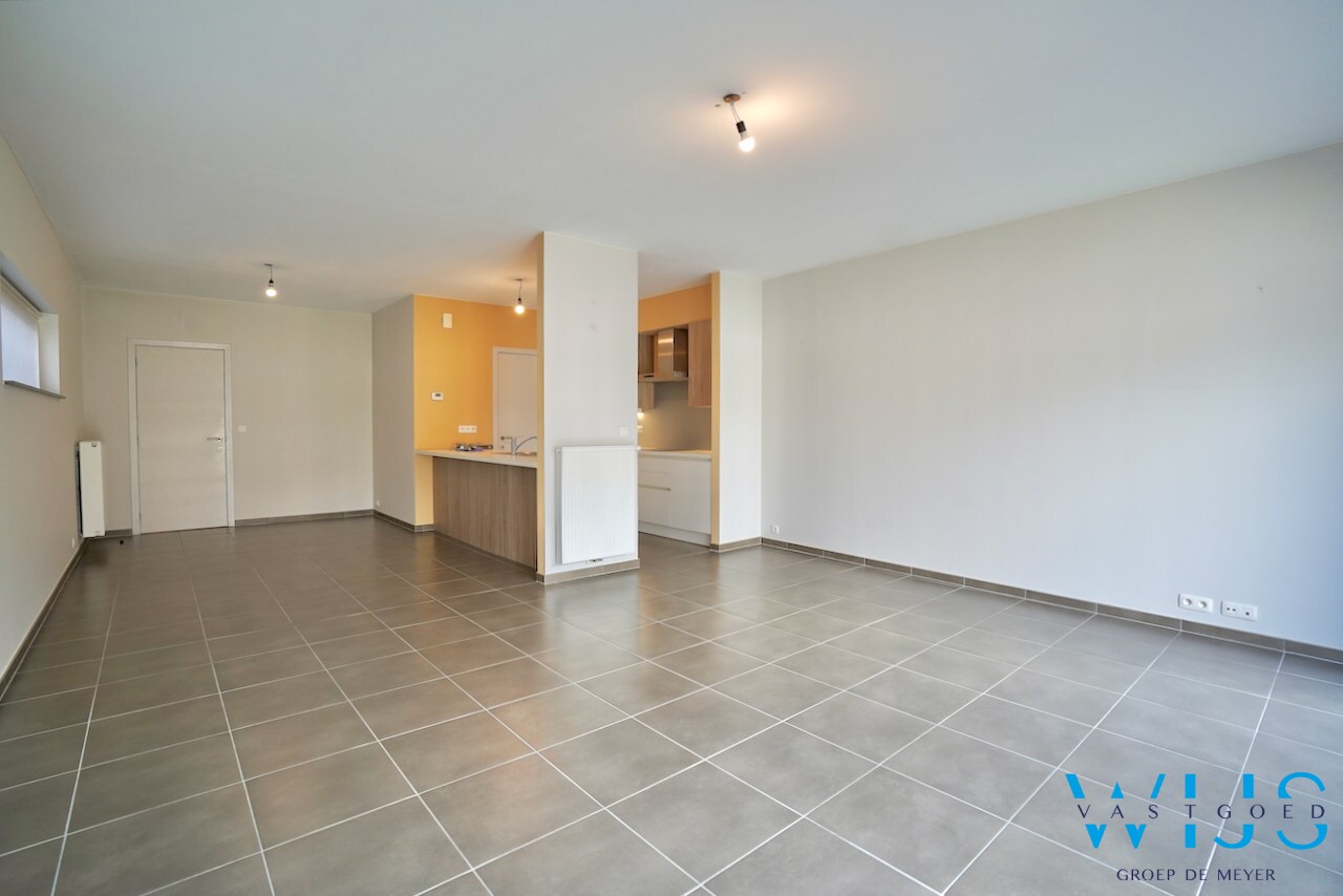 Gelijkvloersappartement met tuin en staanplaats te Ertvelde ! 