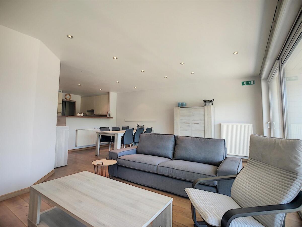 Knap woonappartement met grote balkons en open zicht - Heist 