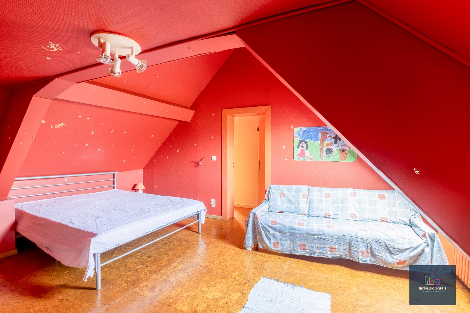 Unieke hovenierswoning op een perceel van 1 ha 18a 84ca 