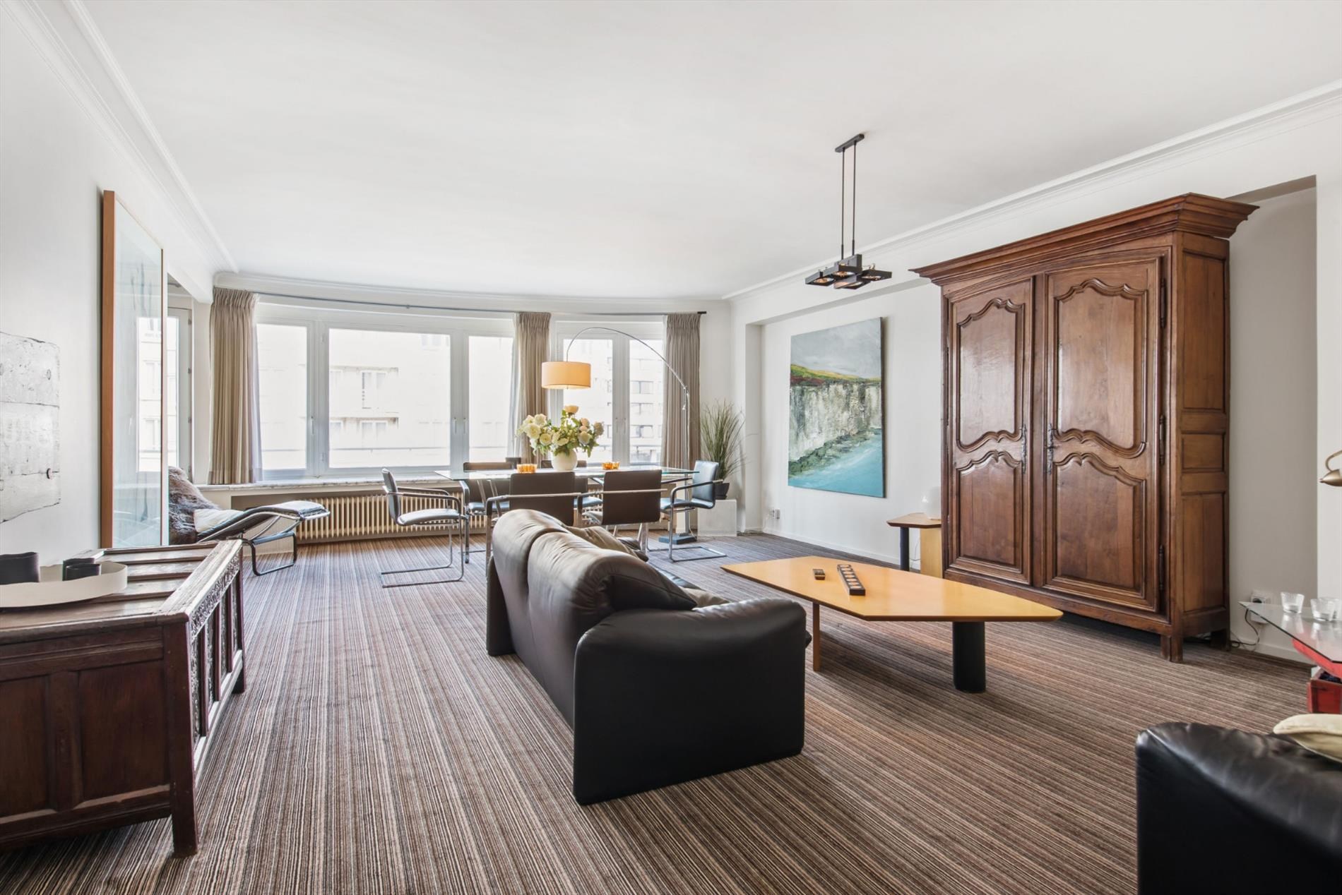 RUIM APPARTEMENT CENTRUM OOSTENDE - TOPLIGGING! 