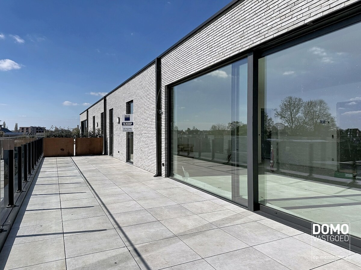 KNAP ARCHITECTURAAL WOONPROJECT IN HET CENTRUM VAN KERMT 