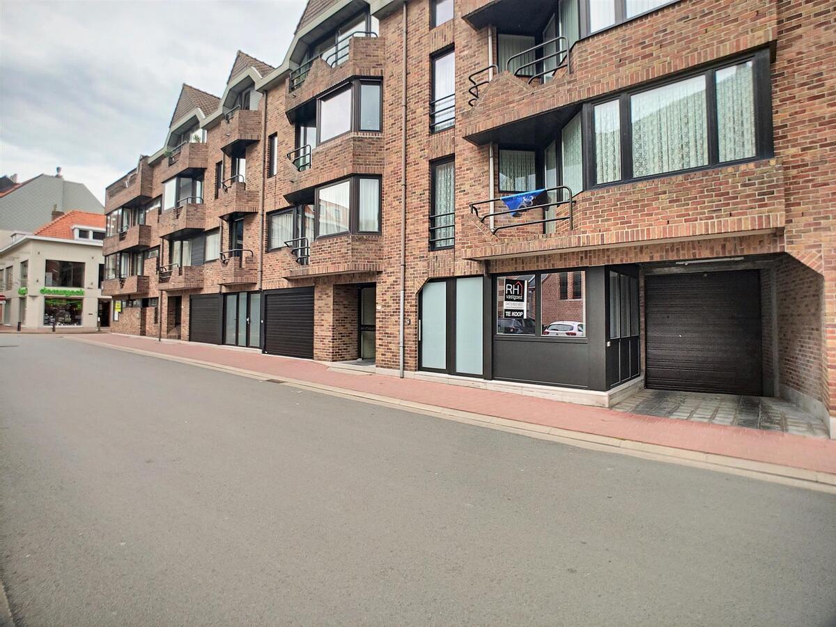 Zeer leuk, volledig gerenoveerd appartement - Heist 