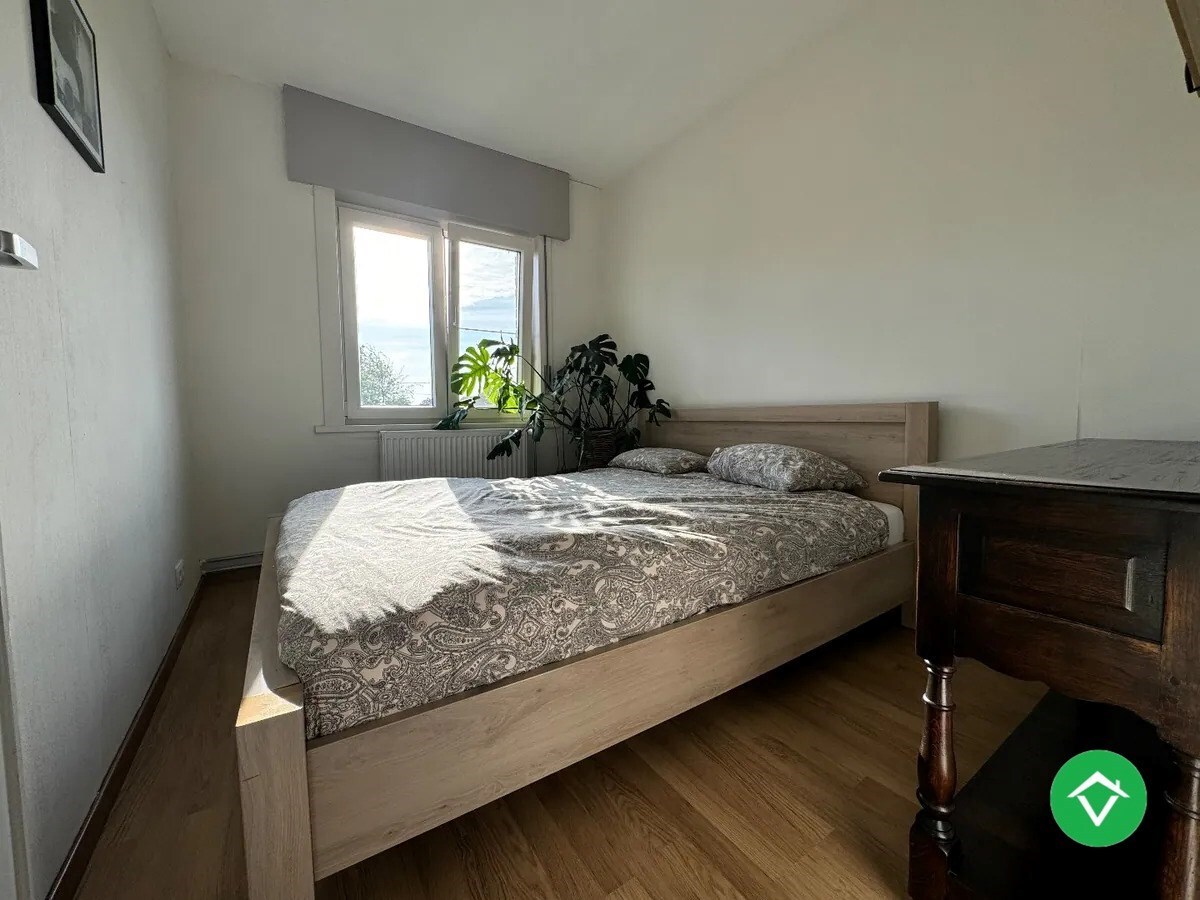 Halfopen bebouwing met 3 slaapkamers en een garage te Koekelare 