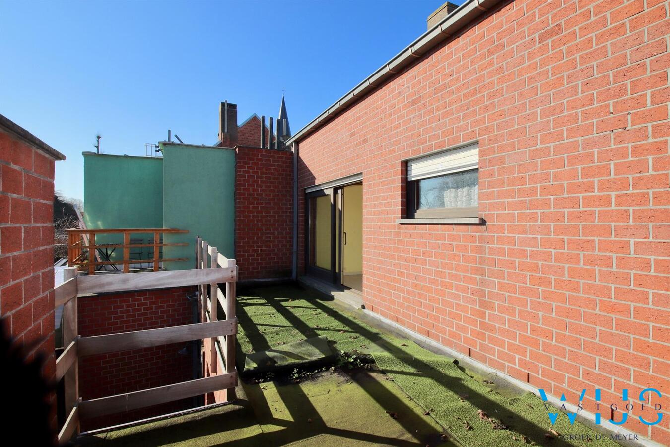 Woning met 2 entiteiten (MOGELIJKHEDEN) en garage in centrum ASSENEDE! 