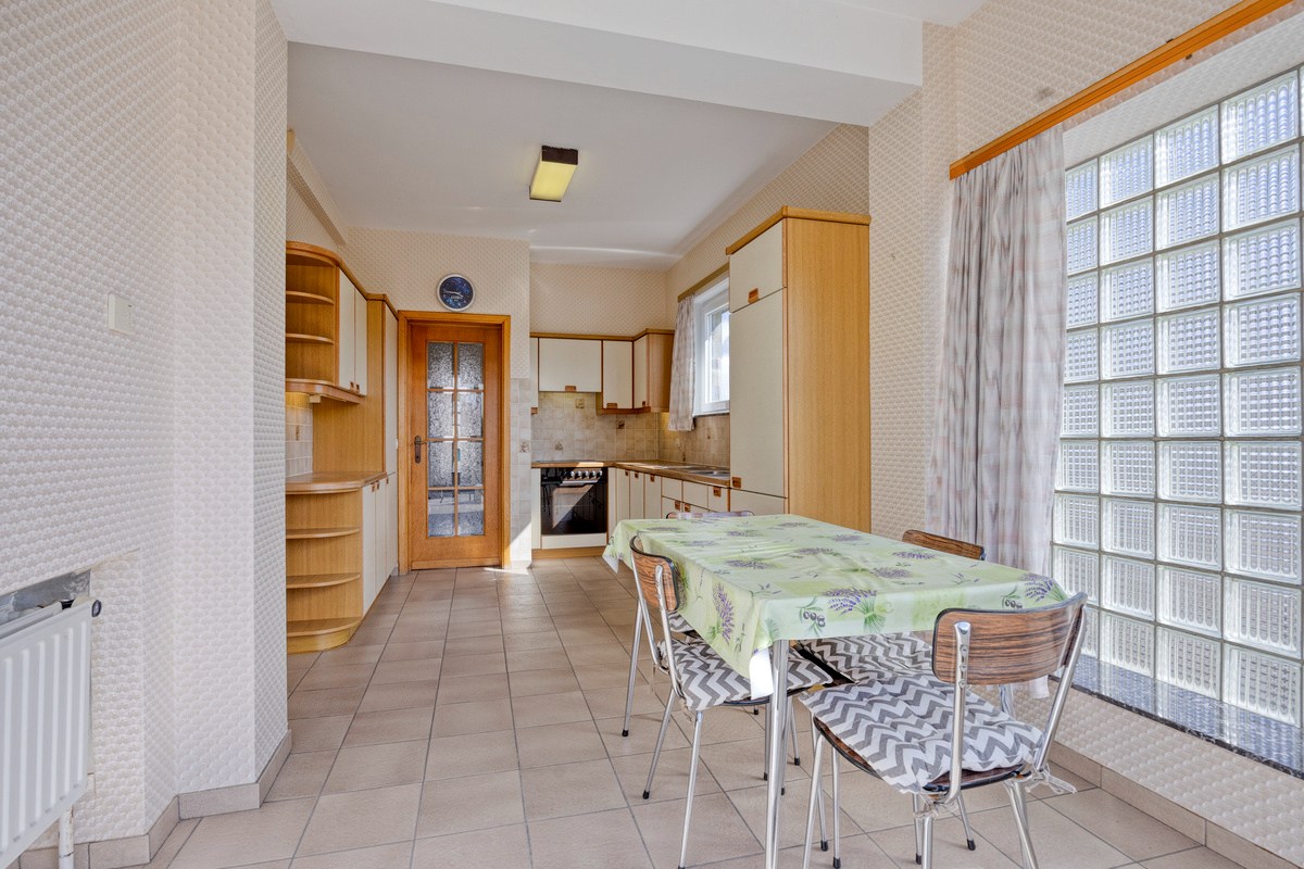 Open bebouwing met 4 slaapkamers tuin met prachtig zicht over de velden en garage in Haasrode op een perceel van 2986m² – EPC 431 kWh/m² - bewoonbare opp. 204 m² 