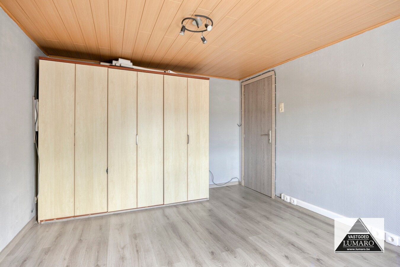 Gezinswoning, met warmtepomp, zonnepanelen en thuisbatterij! 