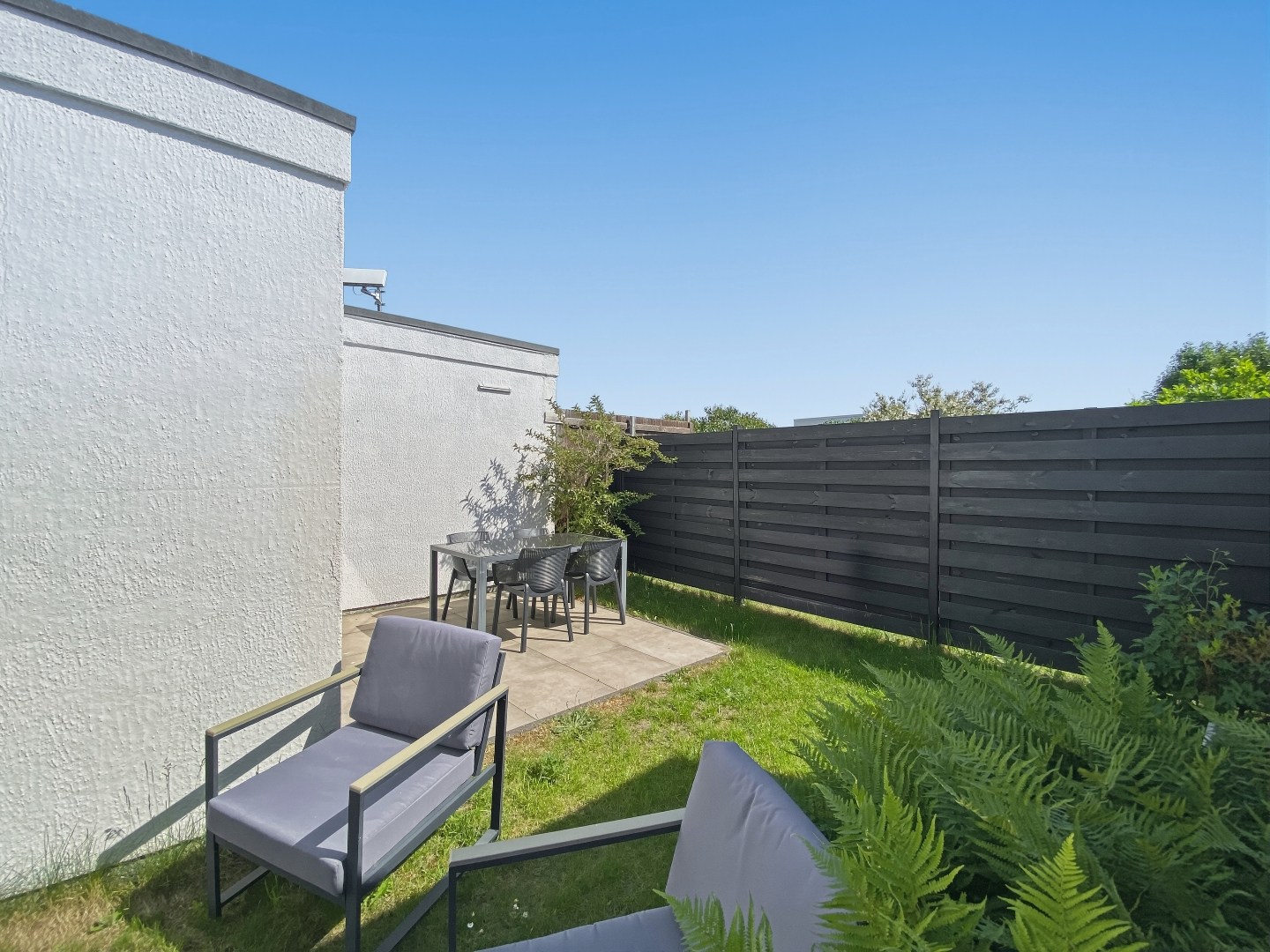 Recent gerenoveerde vakantiewoning (type bungalow) met 2 slaapkamers te Koksijde. 