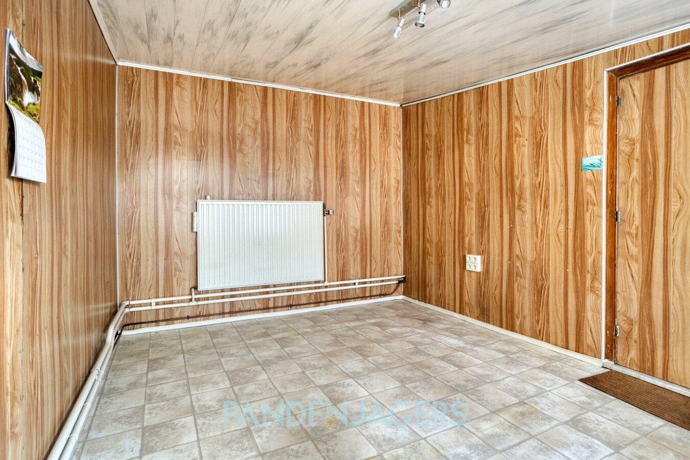 Landelijk gelegen rijwoning met garage te Koningshooikt 