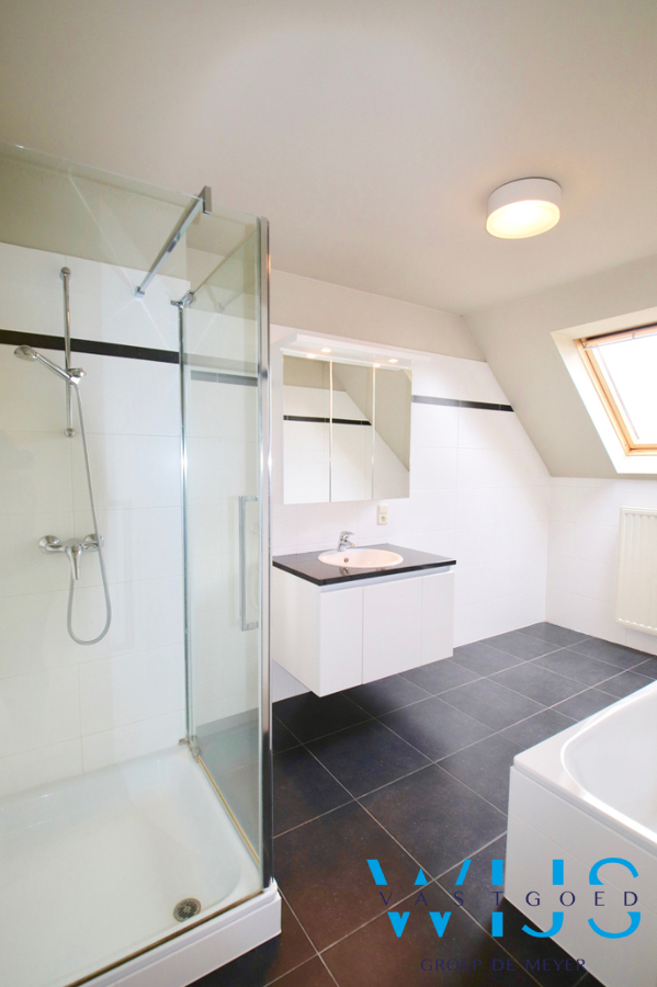 Tof &amp; goed gelegen 3 slaapkamer appartement in Ertvelde 