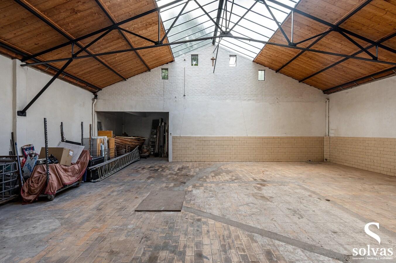 Uniek pand in het hart van Maldegem – wonen en werken onder één dak! 