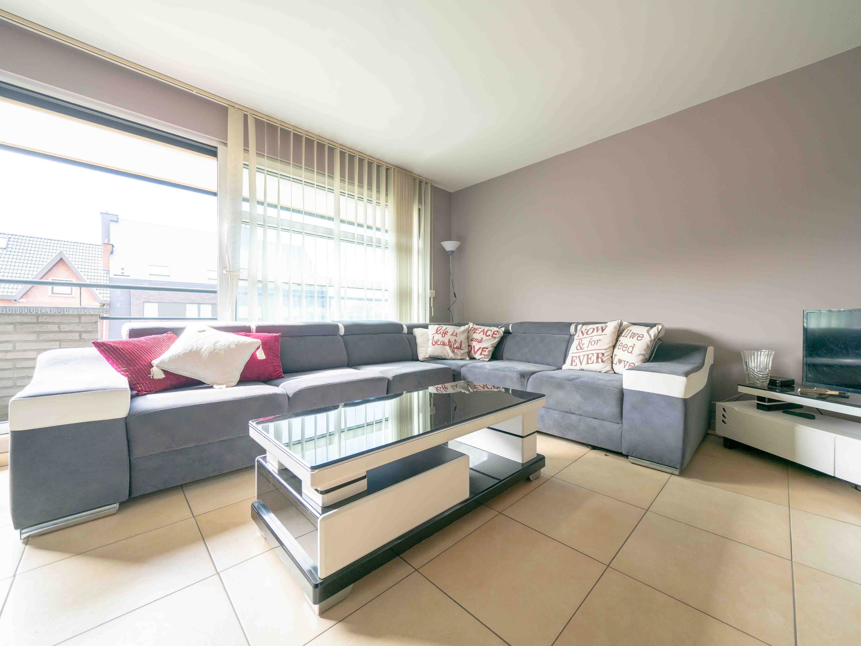 Instapklaar 2-kamer appartement nabij centrum Dilbeek 