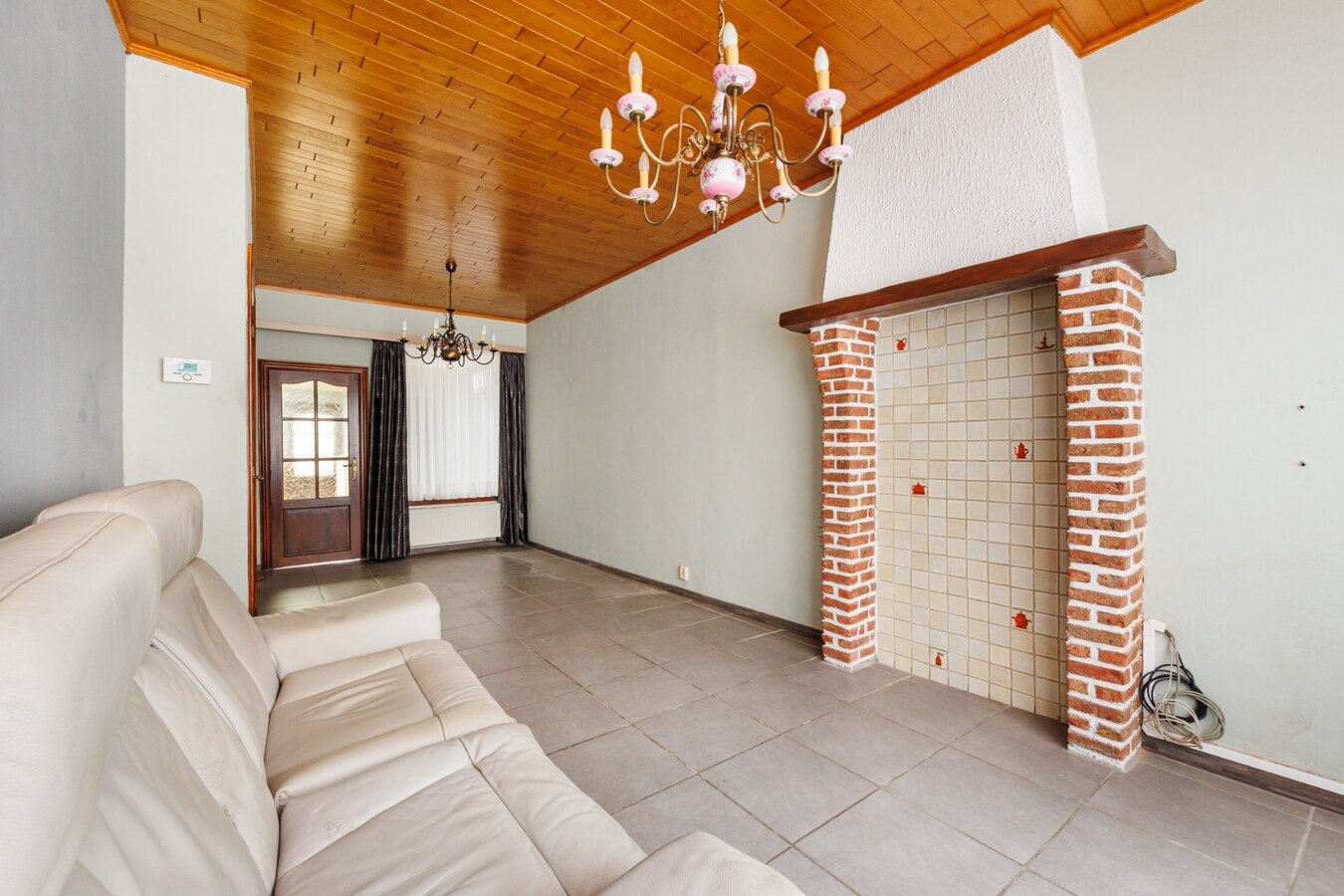 Te renoveren woning met 3 slpk en stadstuin te Hoboken! 