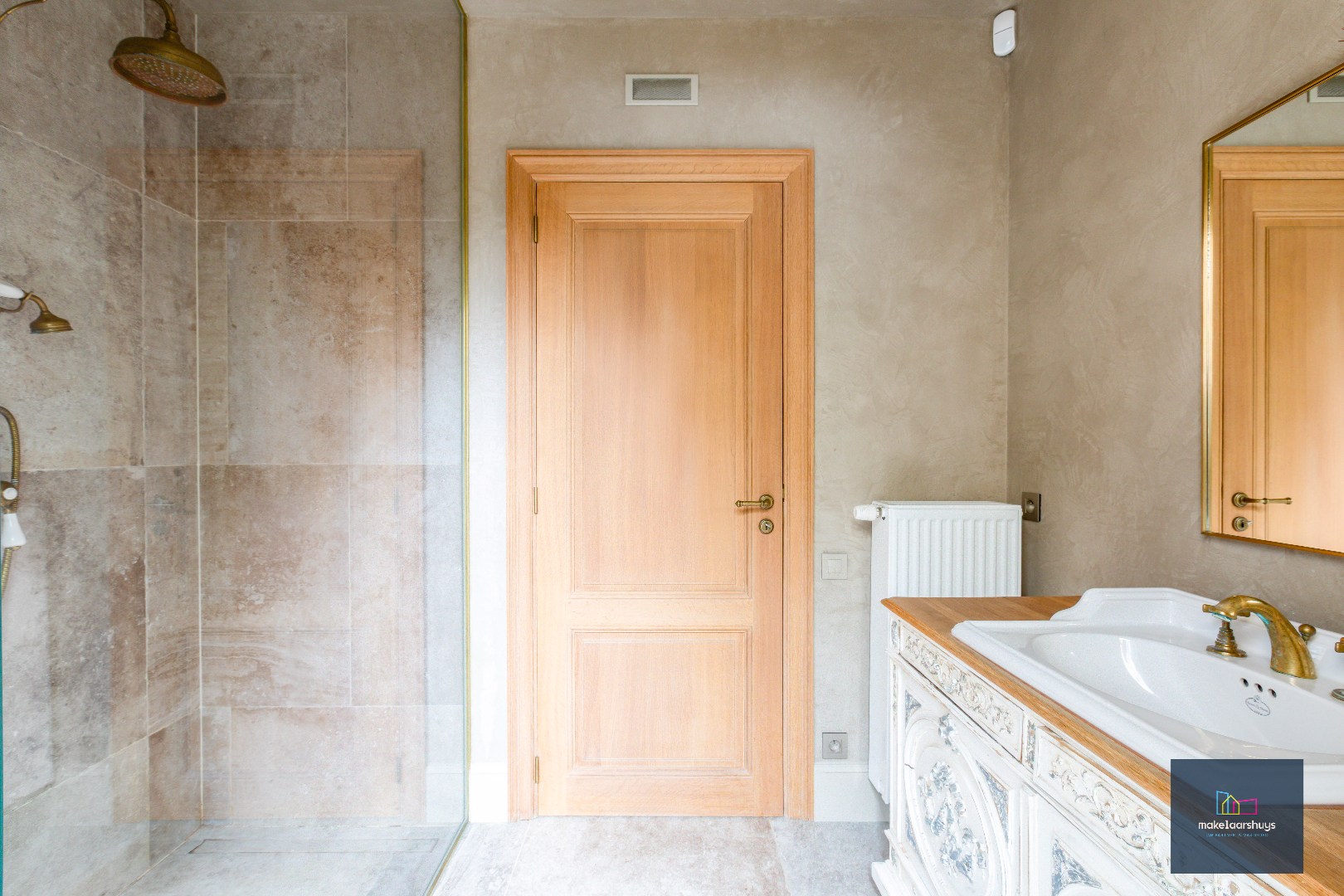 Exclusieve Franse manoir villa met bijhuis aan de Leie 