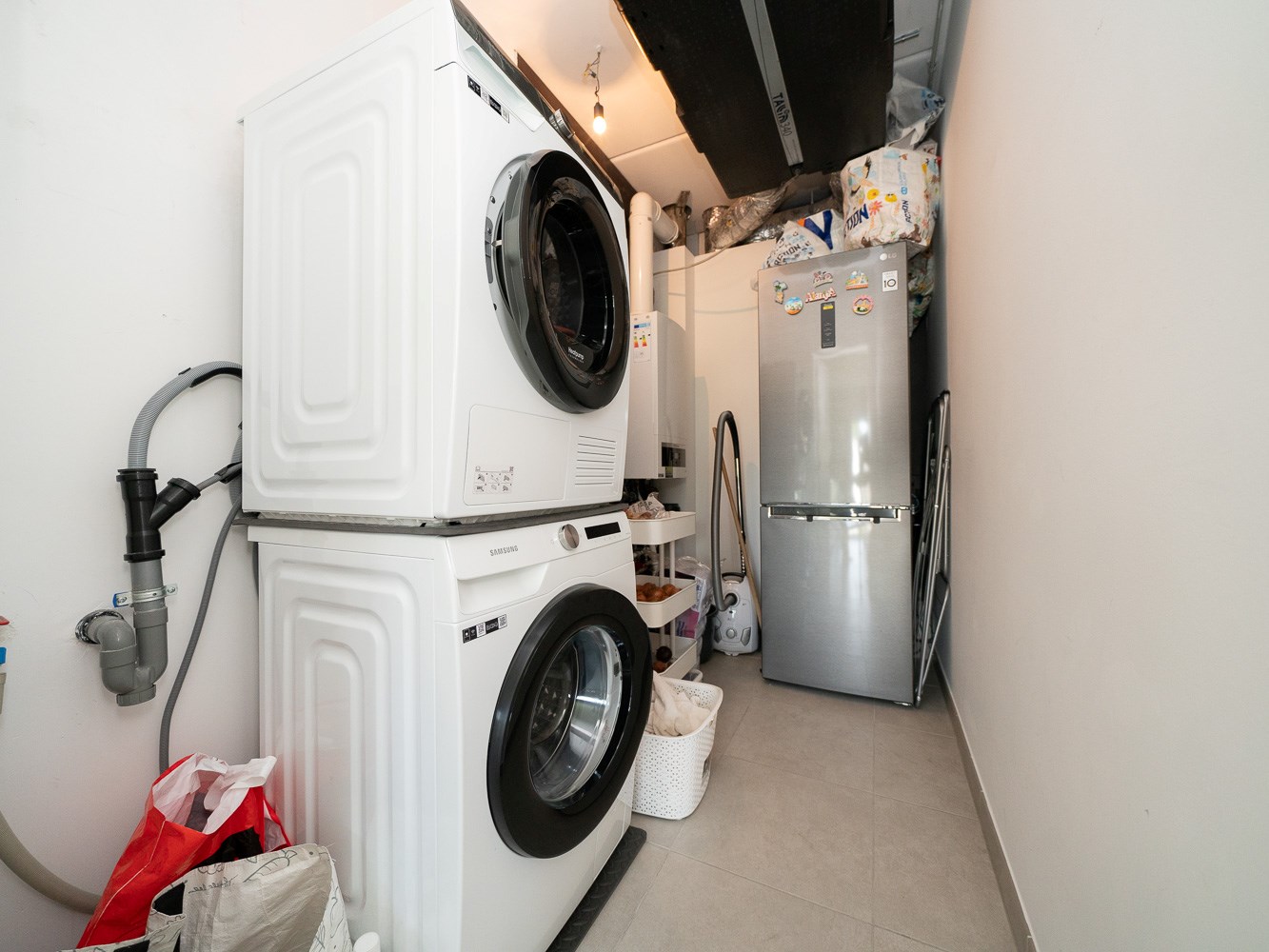 Prachtig nieuwbouwappartement met 2 kamers en garagebox 