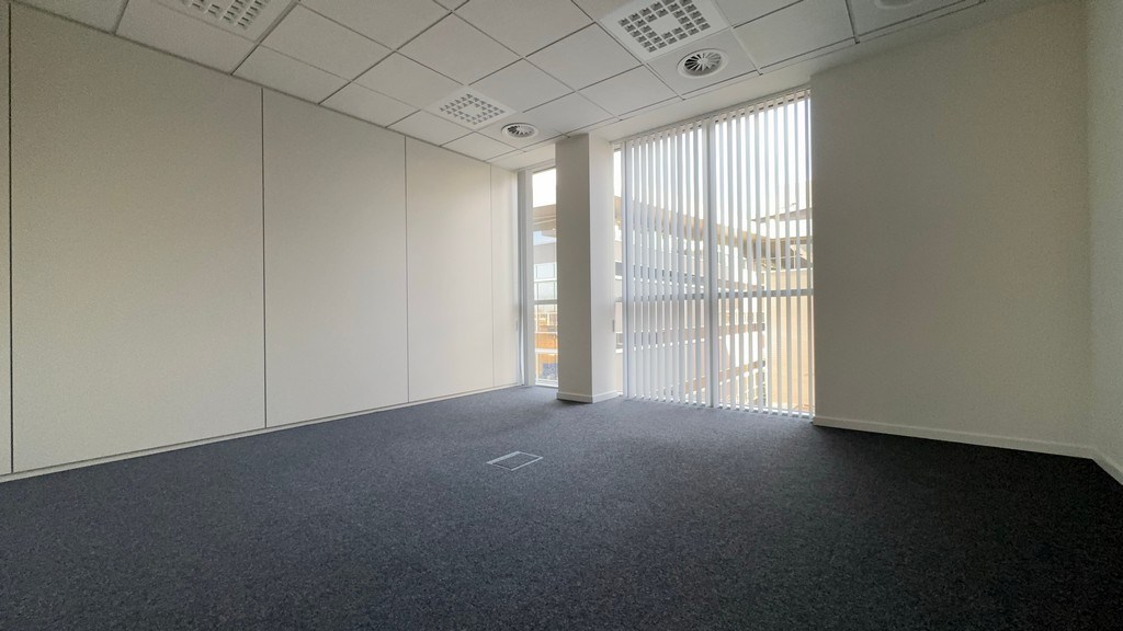 Kantoren te huur met visibiliteit langs de R4 in Merelbeke-Melle