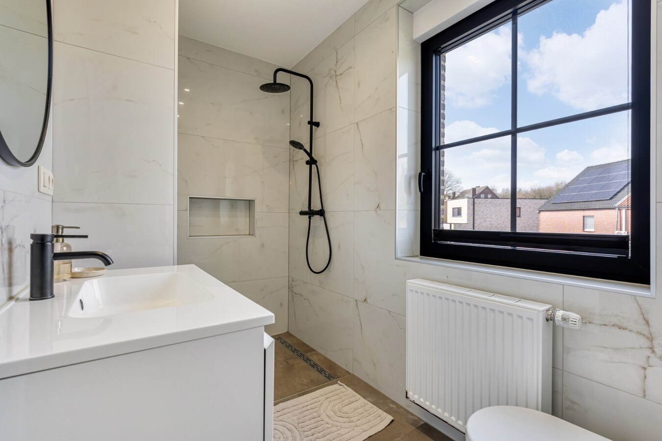 UNIEK VASTGOEDAANBOD! Kwaliteitsvolle pastorijwoning met duurzame technieken en uitzonderlijk wooncomfort 