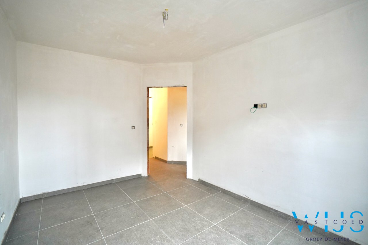 Nieuwbouw gelijkvloers appartement in hartje Ertvelde ! 