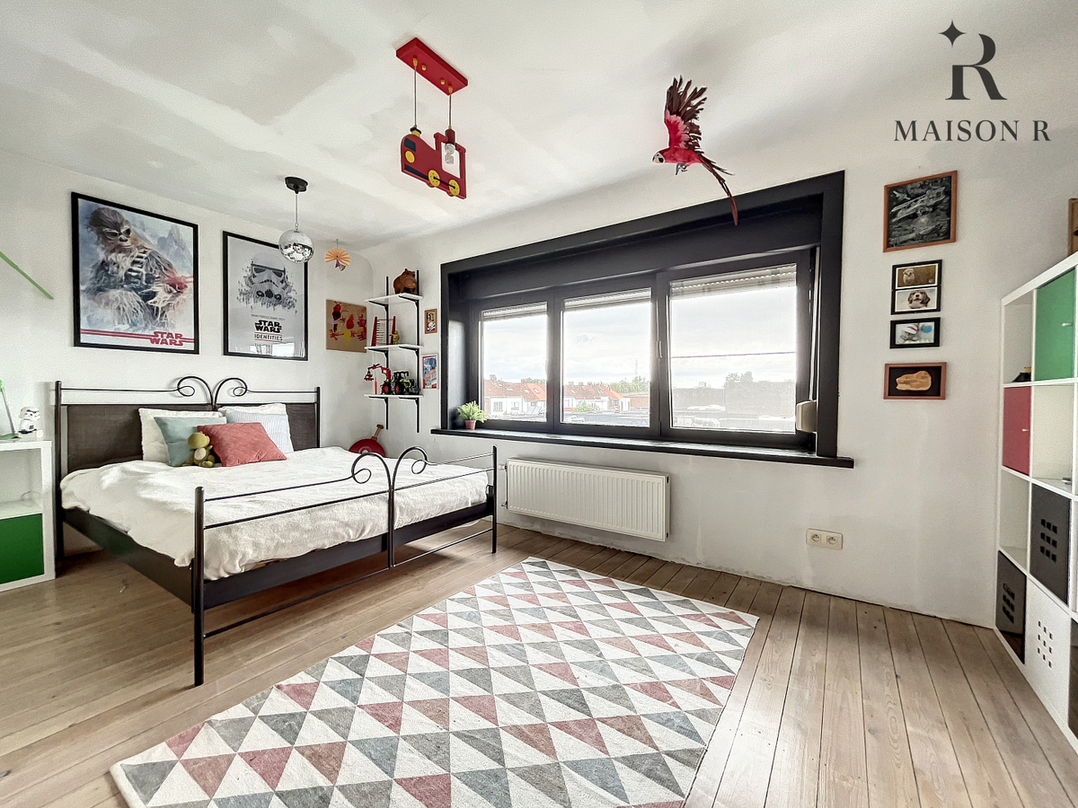 Centraal gelegen stadswoning met 3 slaapkamers en gezellige stadstuin 