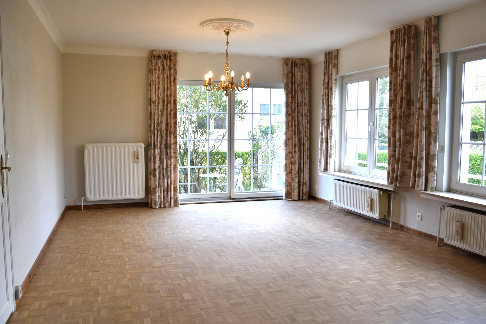 Ruim appartement met 3 slaapkamers 