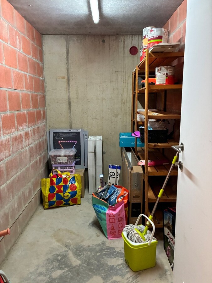 Ruim appartement met 2 terrassen. 