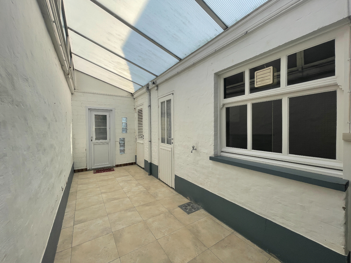 Rijwoning met 3 slaapkamers en stadstuin op centrale ligging te Roeselare 